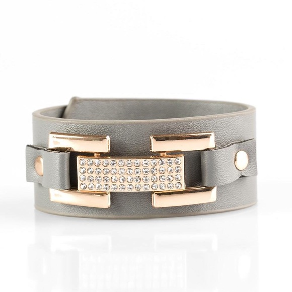 paparazzi Jewelry - ❤️NEW! Gray Leather Wrap Bracelet